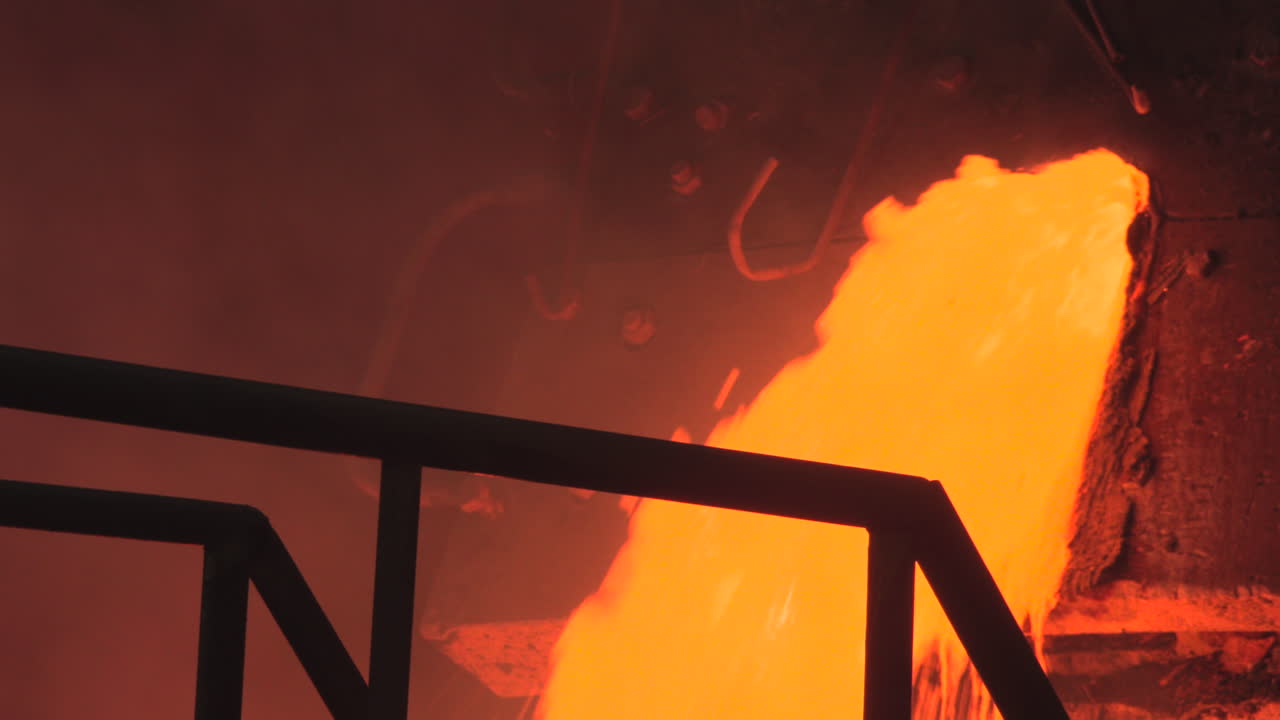 Molten Metal Pouring in a Hot Industrial Environment