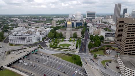 Georgia-state-capitol-building-in-Atlanta,-Georgia-with-drone-video-moving-in-wide-shot