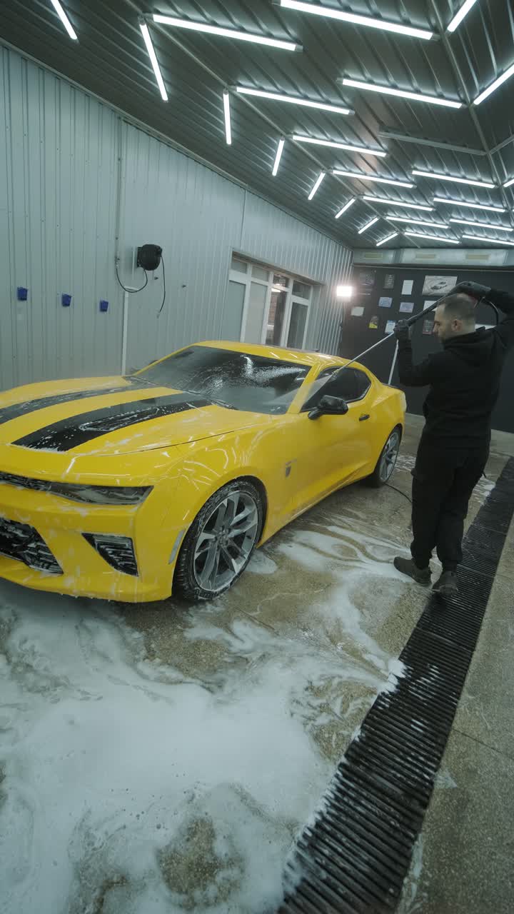 Professional Car Detailing – Washing, Ceramic Coating, and Interior Cleaning