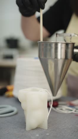 candle making process