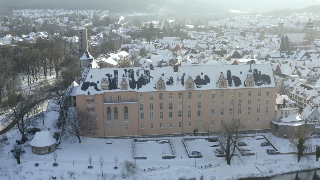 독일의 경치가 좋고 편안한 겨울 풍경의 드론 공중