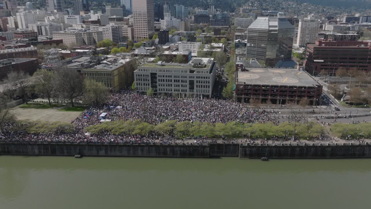 Drone shot of Portland, Oregon sign.