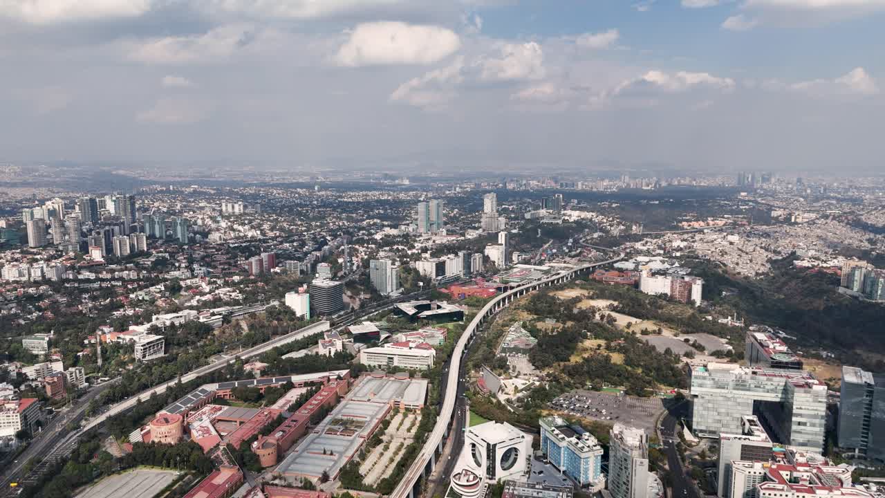 imágenes aéreas de la ciudad de méxico, capturadas desde santa fe