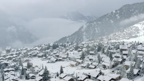 Drone-Aerial-of-the-beautiful-resort-and-spa-town-Verbier-in-the-swiss-alps