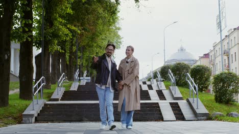 couple walking in the city