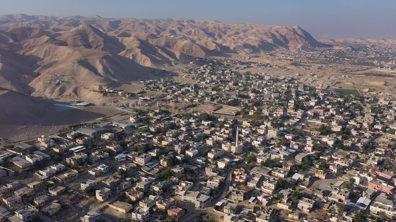 воздушный вид над городом иерихон на палестинской территории панорама