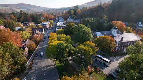 Nueva-Inglaterra-En-Otoño-Antena-De-Woodstock-Vermont