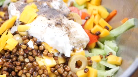chicken and mango salad