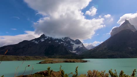 Zeitraffer-Lake-Pehoe-Im-Nationalpark-Torres-Del-Paine