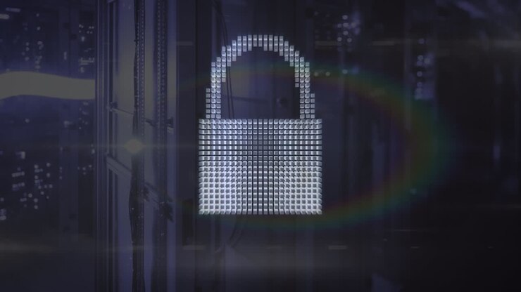 Animazione di nuvola, lucchetto di sicurezza, icona scudo e punto luce su sfondo di sala server.