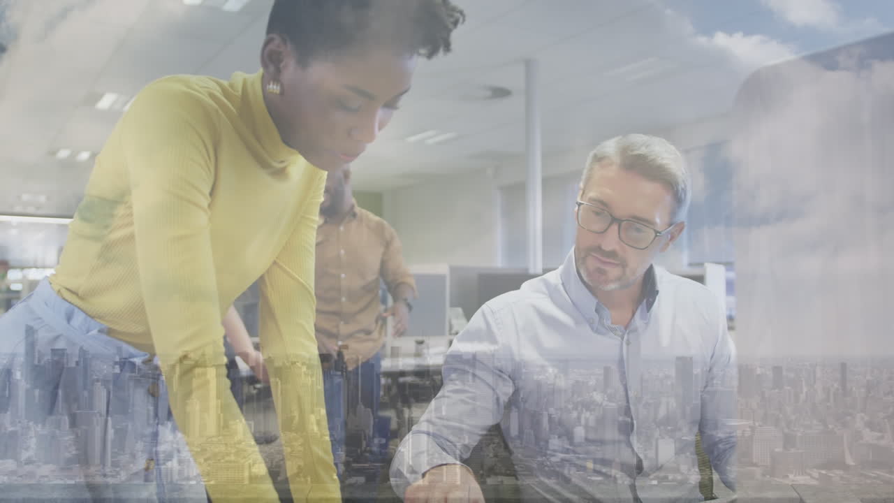 animación de diversos empresarios en el paisaje urbano