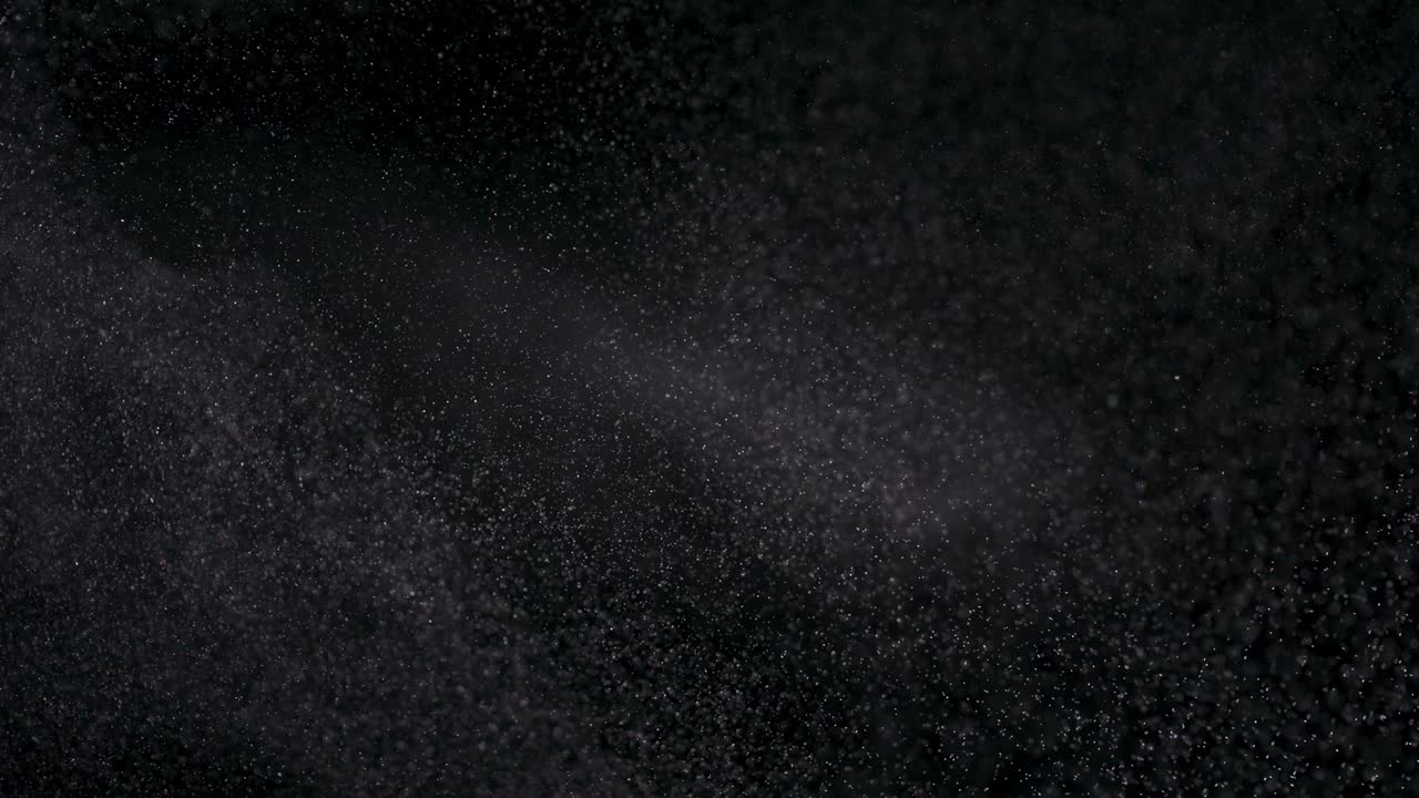 검은 바탕에 분리 된 파우더