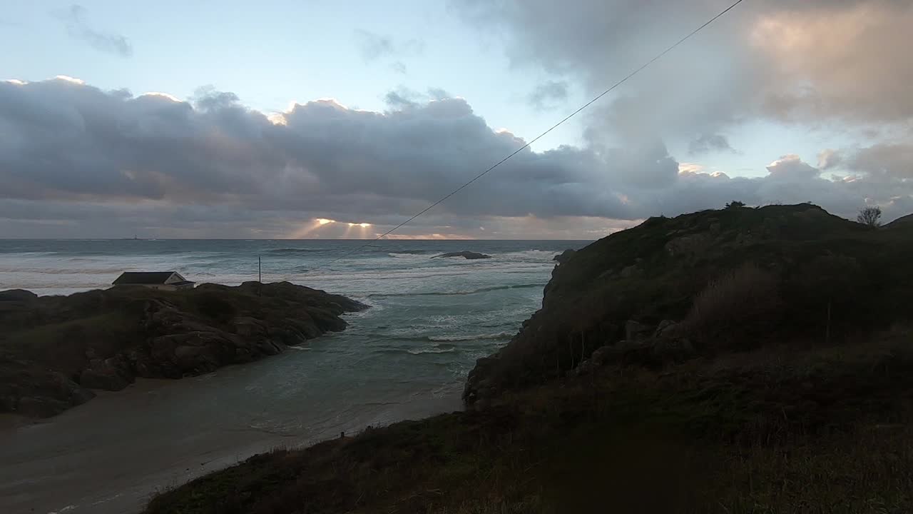 tarde tormentosa en el campo