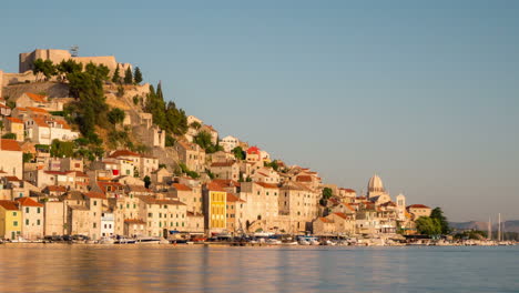 Lapso-De-Tiempo-De-La-Ciudad-De-Sibenik-En-Croacia