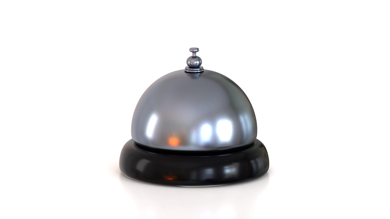 Cloche de réception d'hôtel classique argentée sur fond blanc