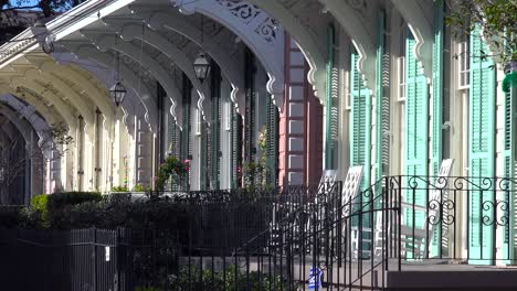 Colorful-houses-line-a-New-Orleans-neighborhood-street-1