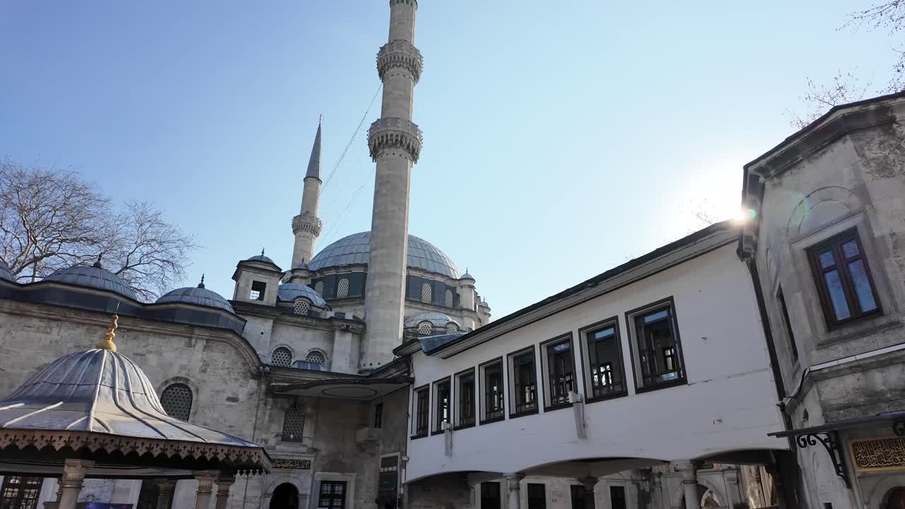 Mosque Architecture and Islamic Culture