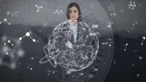 Animation-Molekularer-Strukturen-über-Einer-Kaukasischen-Geschäftsfrau,-Die-Einen-Unsichtbaren-Bildschirm-Berührt