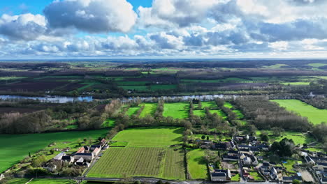 Beaumont-en-Véron's-tranquility-owes-much-to-the-meandering-River-Vienne.