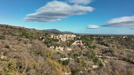 formaciones geológicas de ille-sur-tet: una vista aérea impresionante de