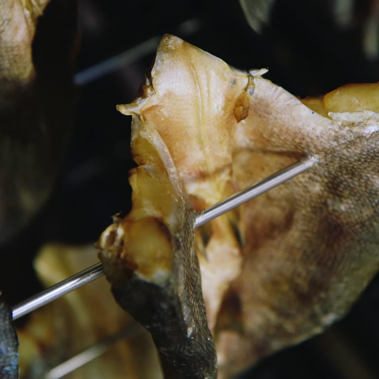 건조용 생선 선반