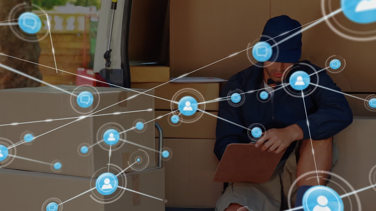 animación de una red de conexiones con iconos sobre un trabajador caucásico en un almacén