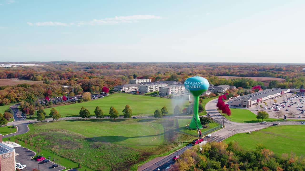 위스콘신 주 플레잔트 프레이어 (pleasant prairie) 에서 압력 세탁 트럭 청소 물 크 에어리얼