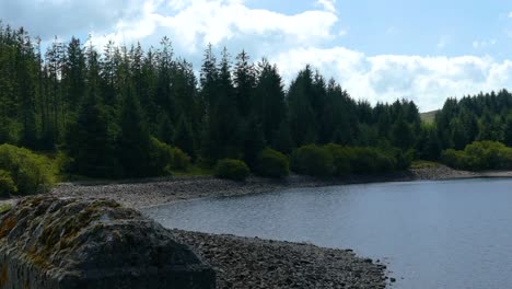 Stunning-shot-of-a-reservoir-situated-in-North-Wales,-Uk