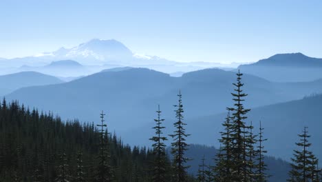 Hermosa-Vista-Del-Monte-Rainier-En-El-Estado-De-Washington