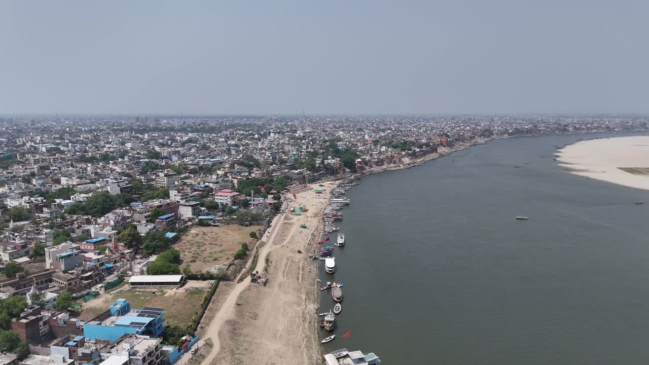 Morning aerial footage of Varanasi’s historic riverfront.