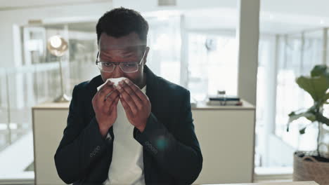 Sick-business-man,-sneeze-and-blowing-nose