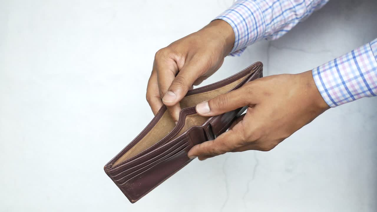 Empty Wallet