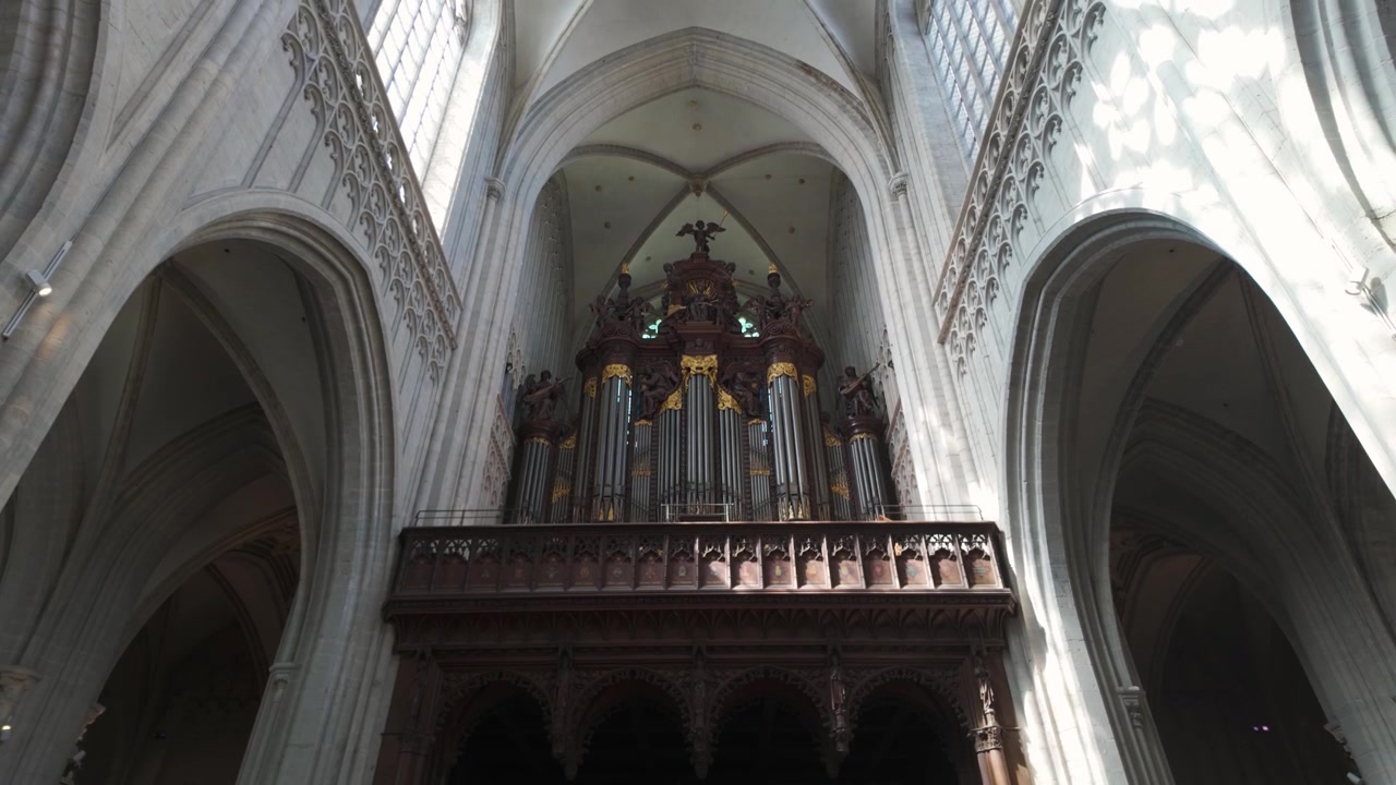 Interno dell'organo della Maestosa Cattedrale di Nostra Signora ad Anversa, Belgio.