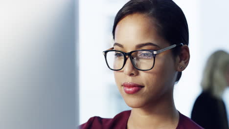 She's-focused-on-getting-the-job-done