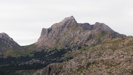 High-Green-Mountains-Next-To-Sea,-Aerial-Drone-Footage,-Mallorca