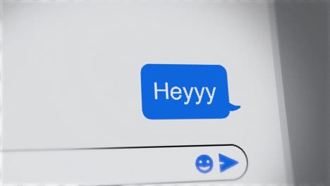 mensaje de texto o sms "heyyy" recibido o escrito en la pantalla del móvil o en la computadora