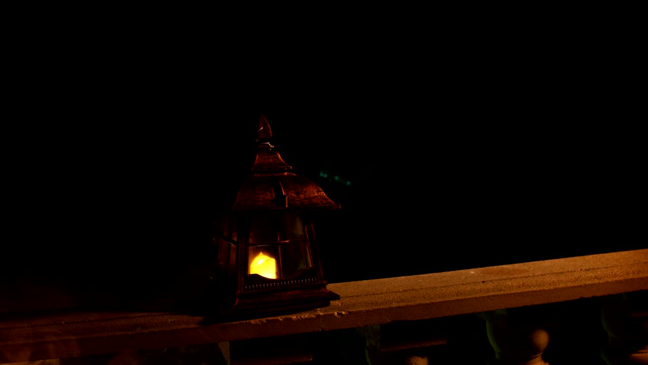 밤에는 레트로 스타일 랜턴, 정원에서 발코니에 아름다운 다채로운 조명 램프, 선택적 초점