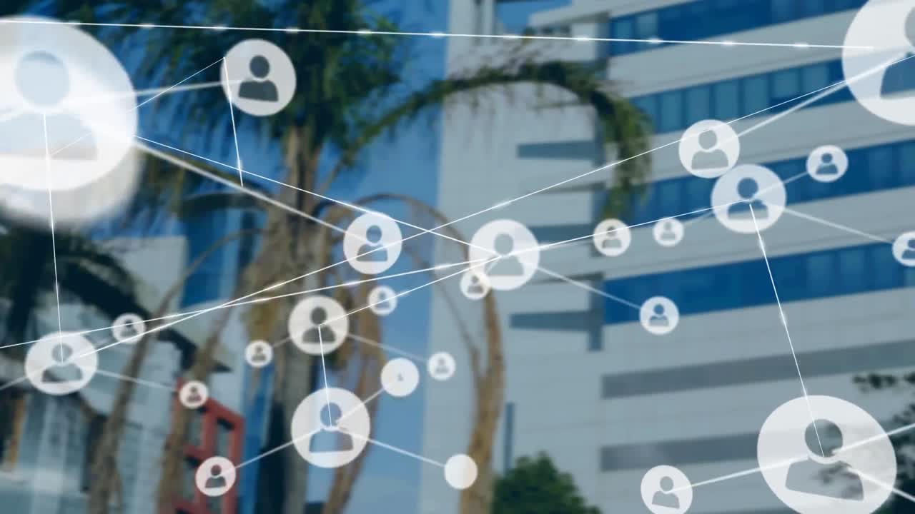 현대적인 사무실 건물 위의 아이콘과 연결 네트워크의 애니메이션