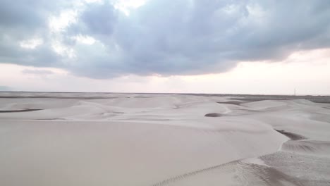 Expansive-Landscape-Of-Zahek-Dunes-In-Socotra-Island,-Yemen