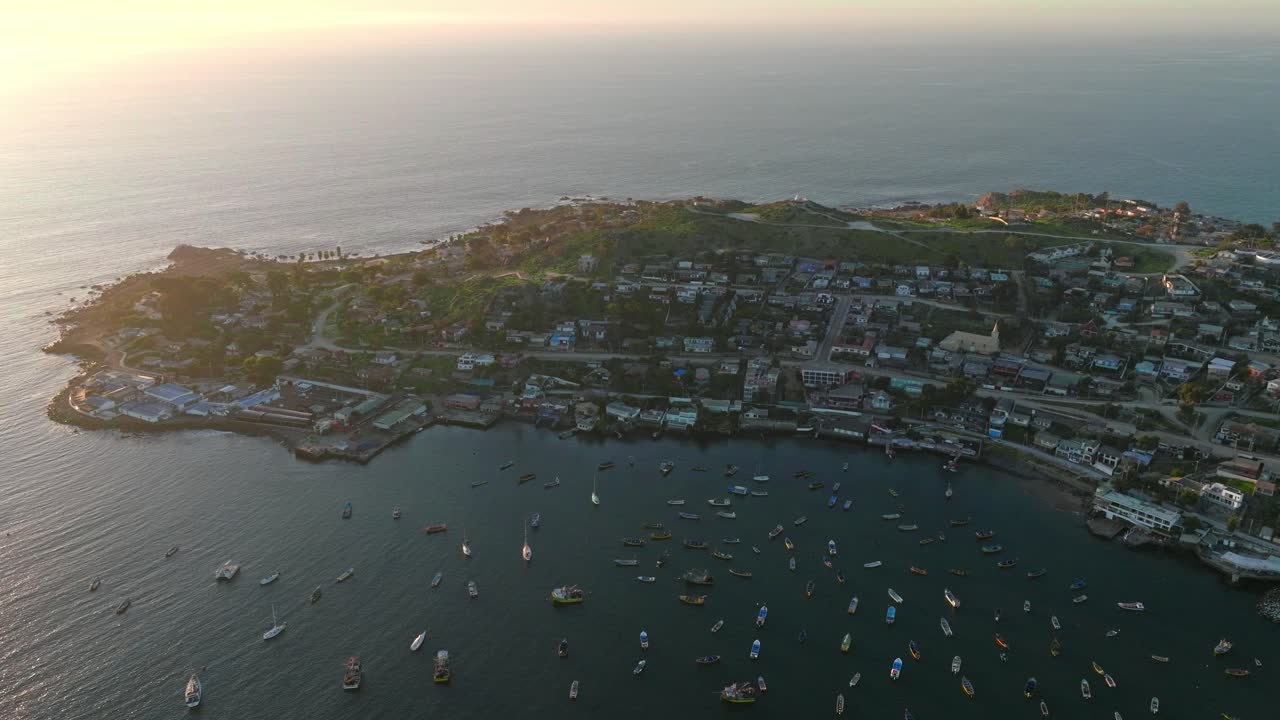 órbita aérea de la península de tongoy, chile