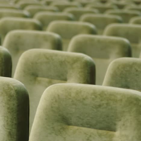 filas de asientos vacíos en el cine 2