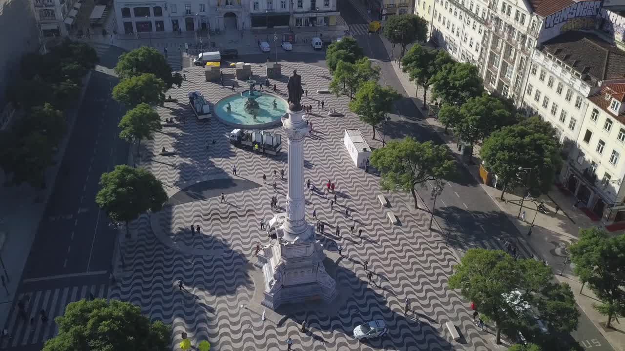 Primo piano aereo di Praça do Rossio, è il nome popolare di Praça Pedro IV a Lisbona, Portogallo.