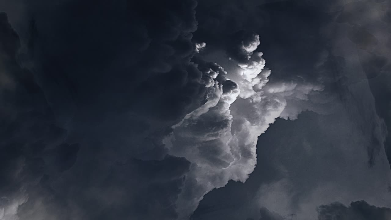 tormenta tropical de 4k, en tiempo real