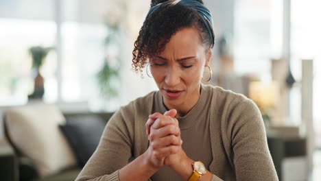 woman in prayer