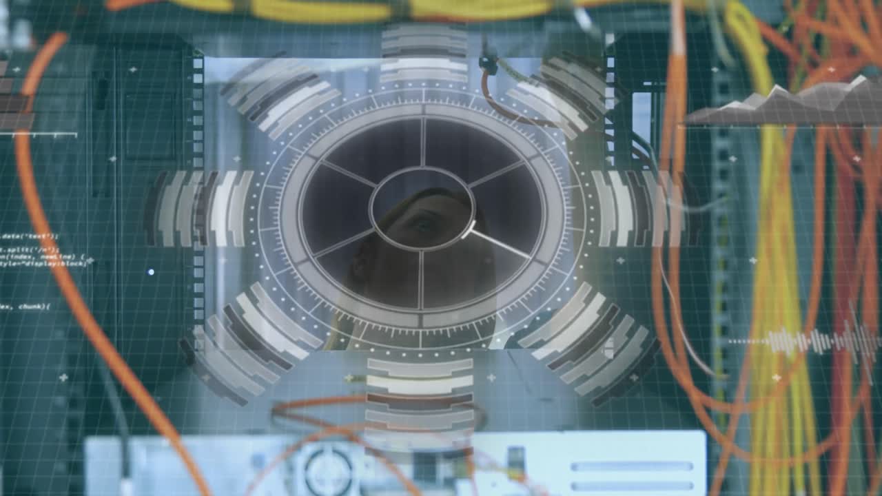 백인 여성 서버  ⁇  직원 위의 스캔 스 ⁇ 링의 애니메이션