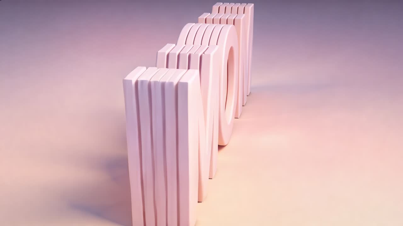 Una telecamera in movimento rivela una scultura 3D MOM in studio, che mostra lastre a strati e solchi concentrici a forma di O.