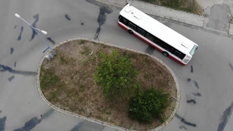 tracking a bus from a height