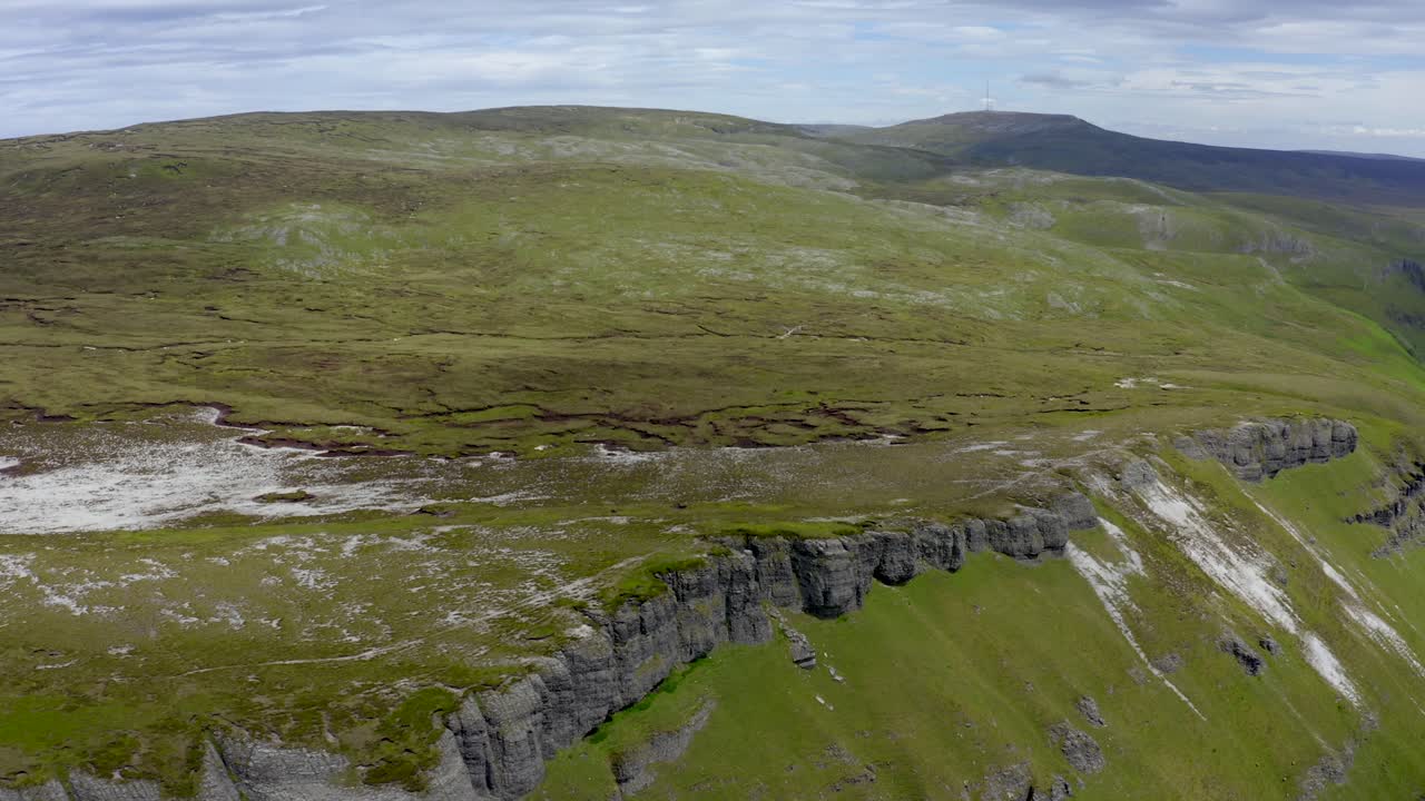 Kings Mountain, Sligo, Irlanda, Giugno 2021