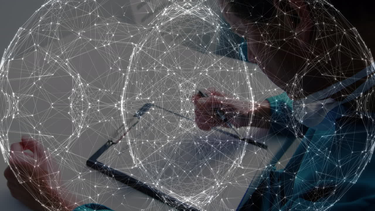 백인 남성 의사의 손을 통해 지구와 연결된 네트워크의 애니메이션