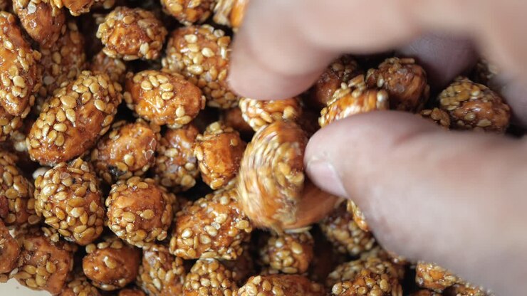 Candied Peanuts with Sesame Seeds